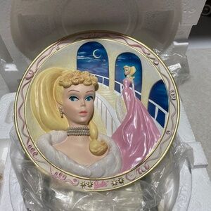Forever Glamorous Barbie Plate Collection